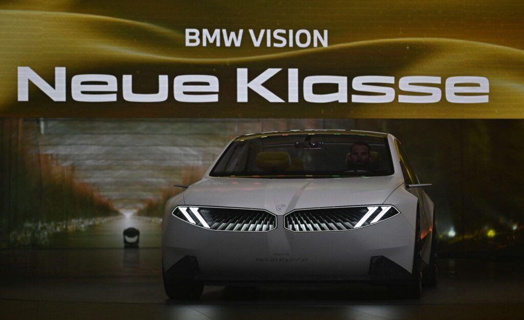 Electric cars coming in 2026 lineup showing next generation EV vehicles and future automotive technology.